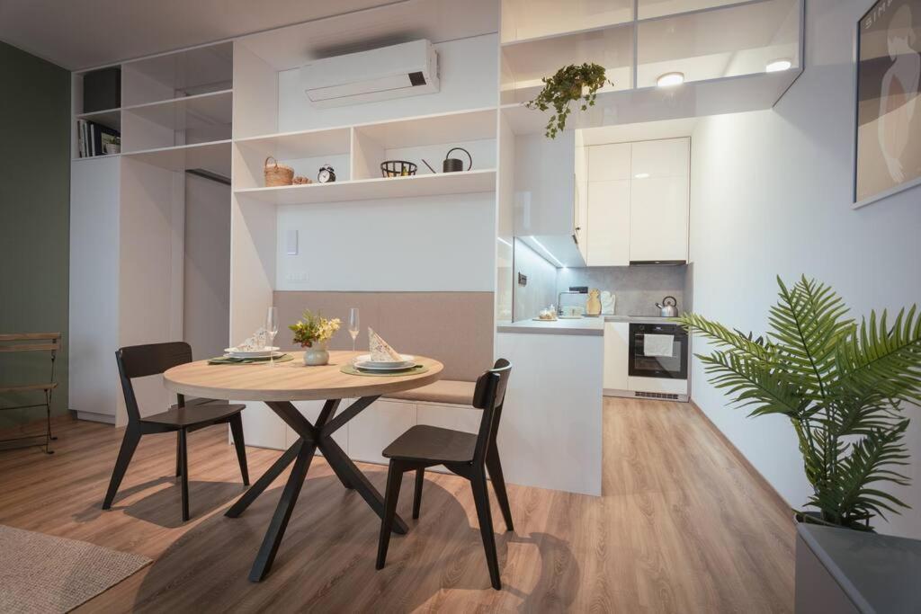 Apartament Novy Stylovy Byt, Super Lokalita *